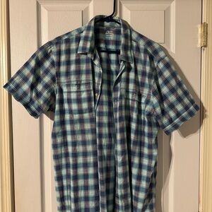 IZOD Men's Blue Plaid Shirt